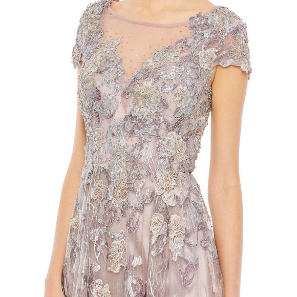 Mac Duggal STYLE# 20315 Sheer Neckline Floral Dress, EMBELLISHED CAP SLEEVE SZ 6 - Picture 4 of 8